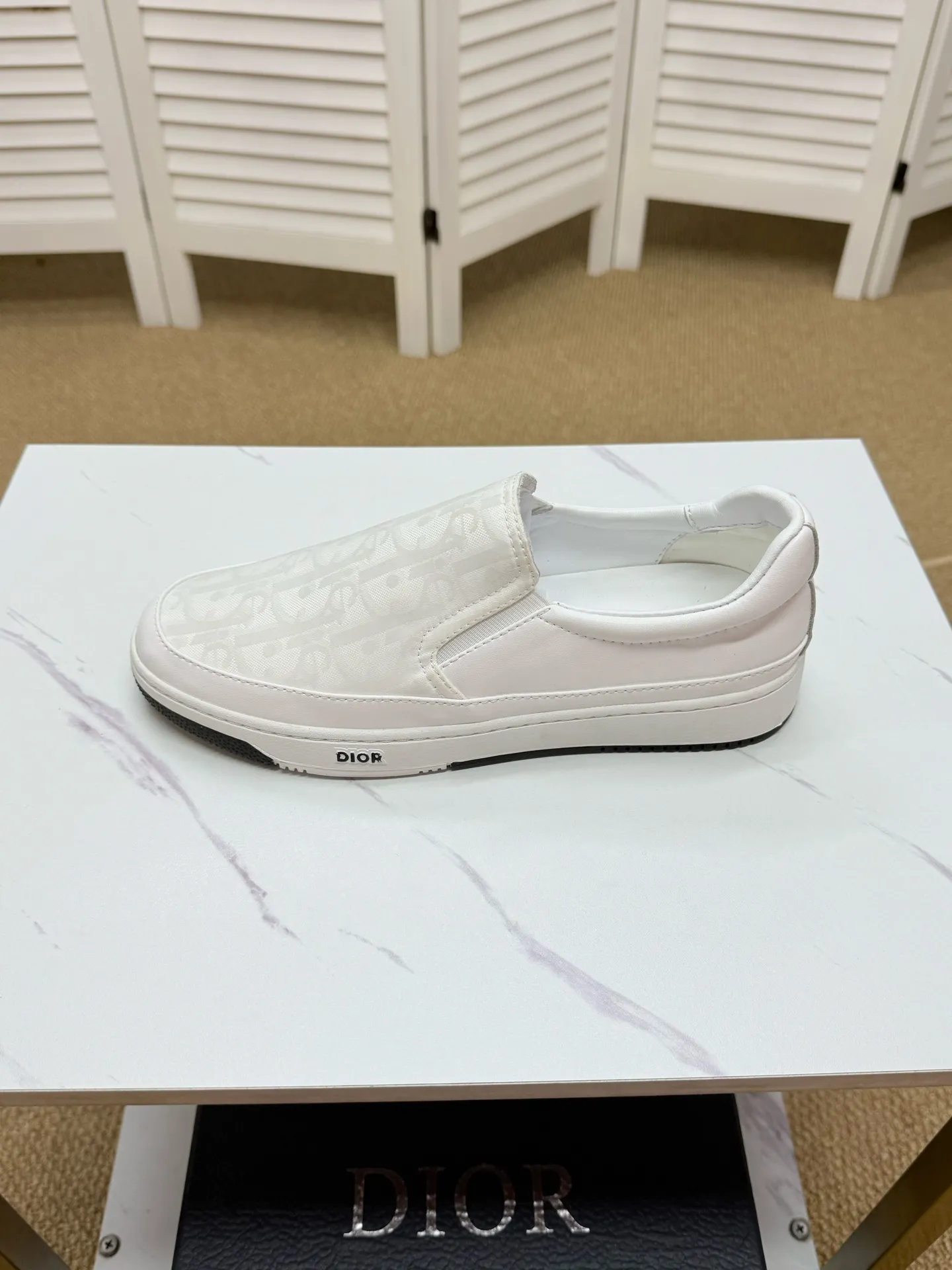 Men's clothing and shoes 210. (DIOR-Dior) casual sports shoes, official website synchronization, counter quality, fashionable and simple classic style, original outsole, size: 39-44 (45, 46 customized, non-refundable) Yh